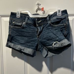 American Eagle jean shorts - size 8